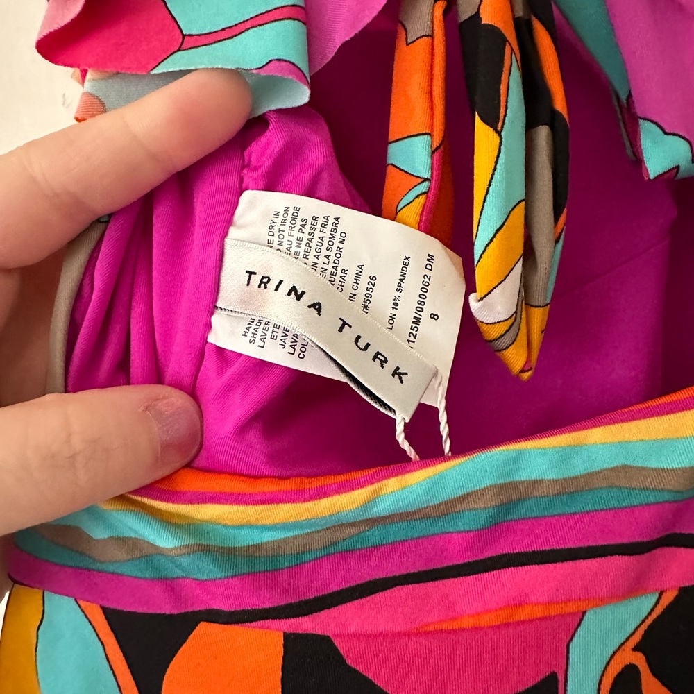 NWT Trina Turk Ruffle Gemini Maillot One Piece Swimsuit Patterned size 8 - Picture 7 of 12